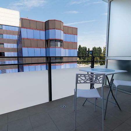 Апартаменти Studio Apartman Bella Загреб Екстер'єр фото